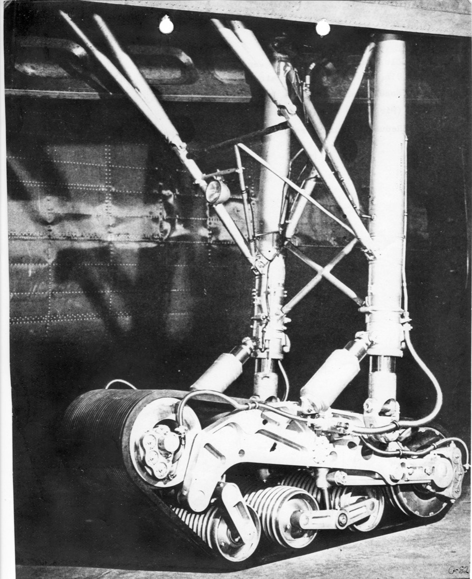 History of Aircraft Track Landing Gear > Air Force Life Cycle